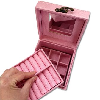 Jewelry box / jewelry box square light pink
